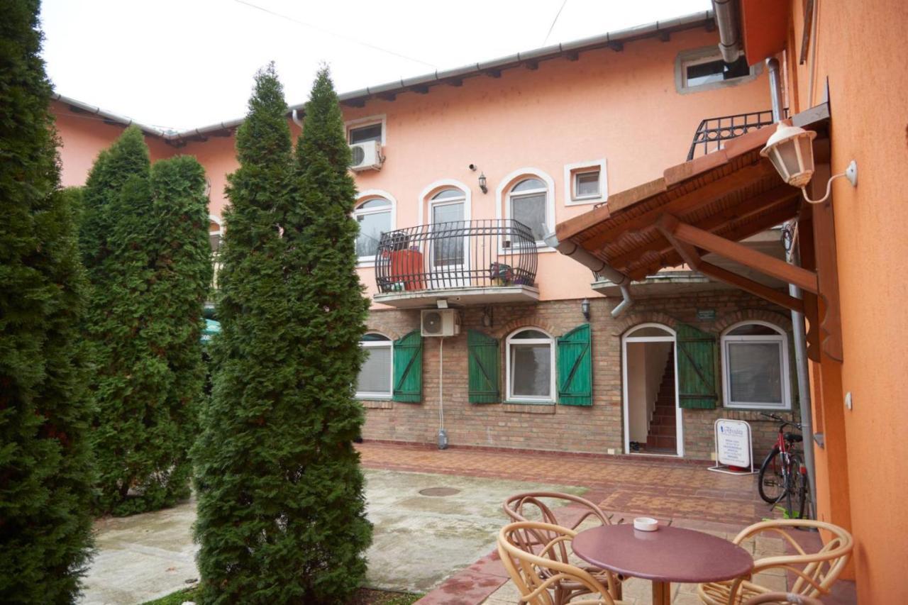 Apartman Azra Kikinda Exterior foto