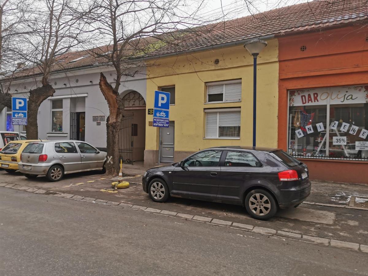Apartman Azra Kikinda Exterior foto